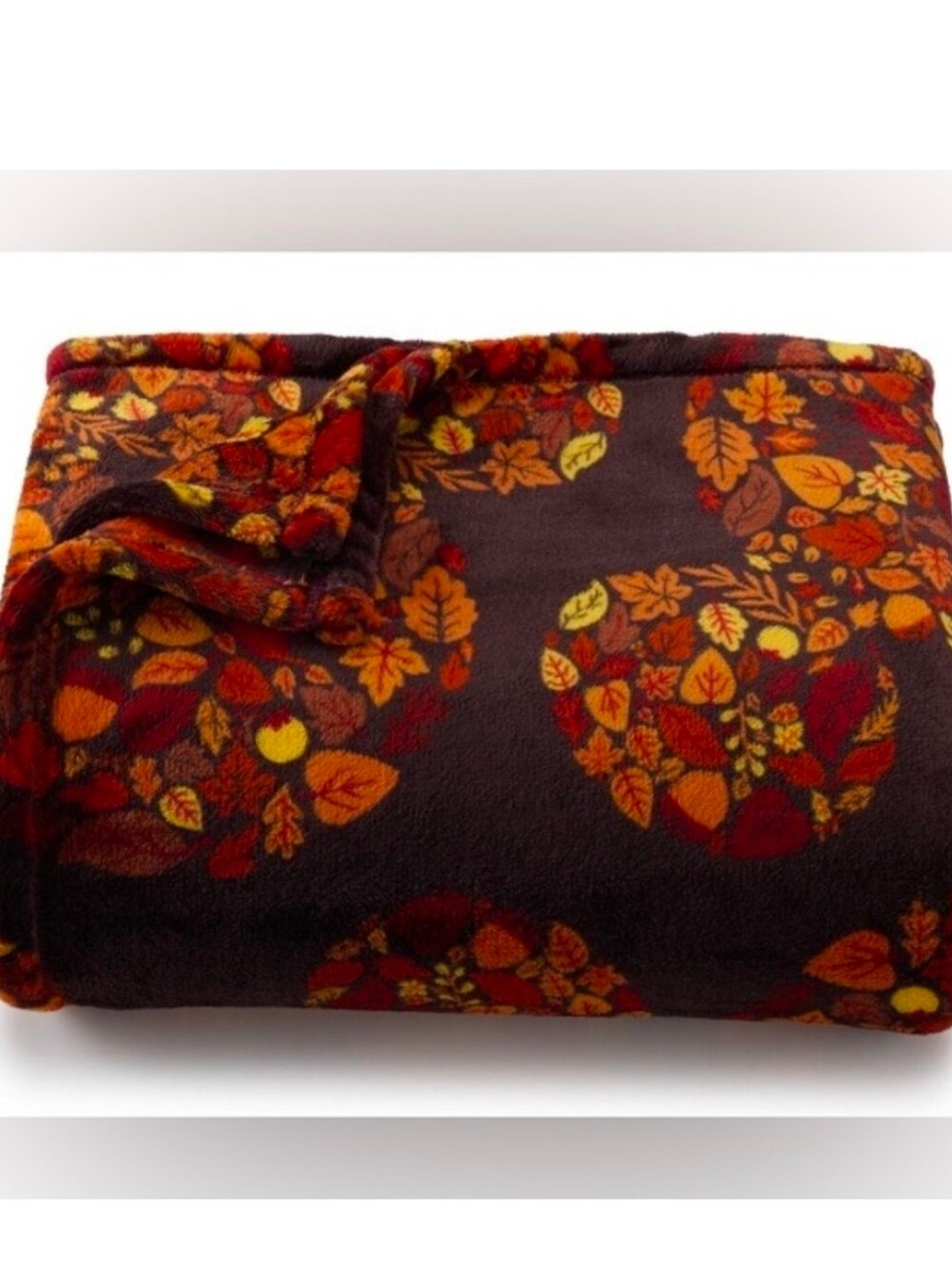 NEW Mickey Mouse Autumn Leaves Oversized Plush Throw, Brown, Orange, Red, 5'x6'